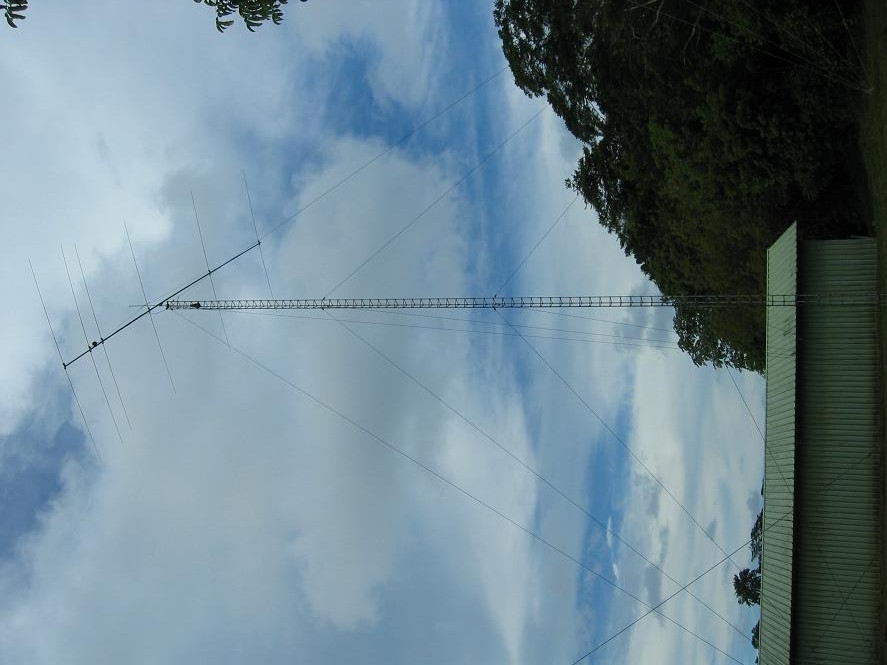 2013 New 15m band tower with 6 elts